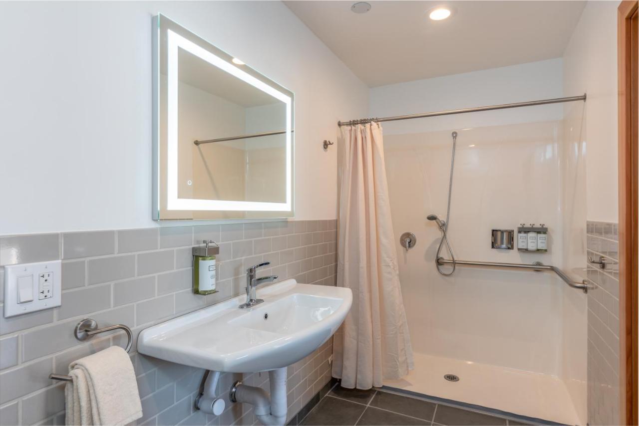 Disability Access Queen Room